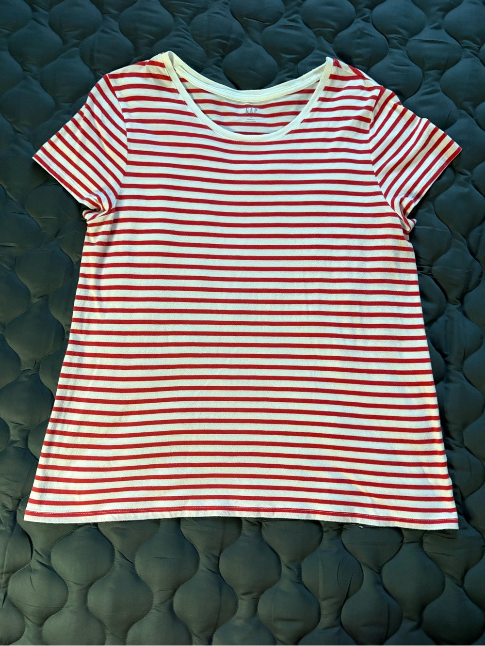 GAP Red and White Striped Short Sleeve Tee